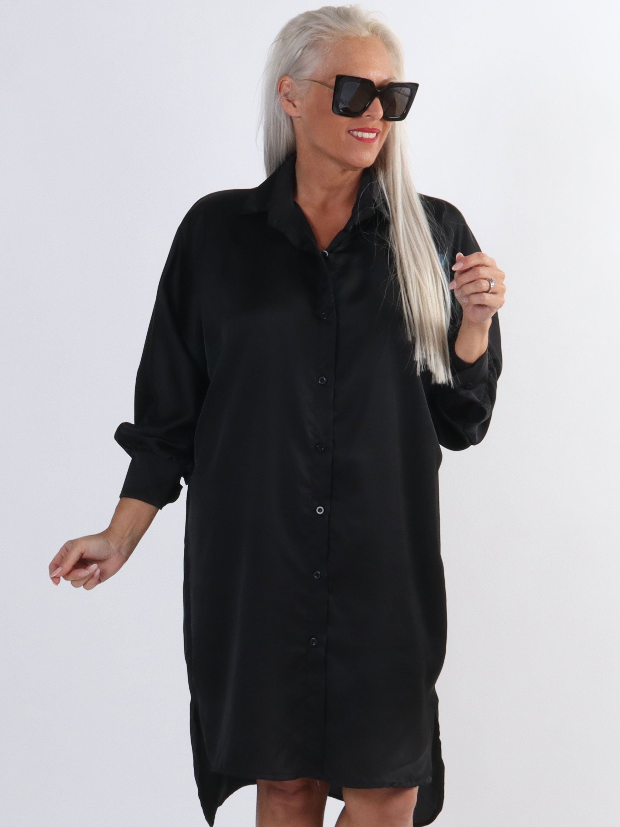 Hassel - Fin plus size skjortklänning i sidenlook