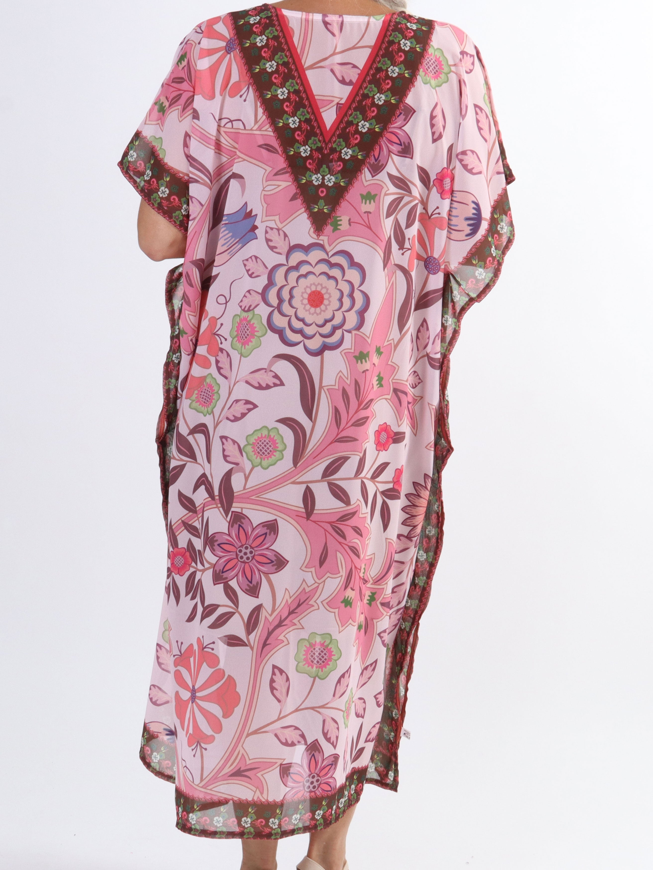 Marta - Lång plus size-tunika med mönster