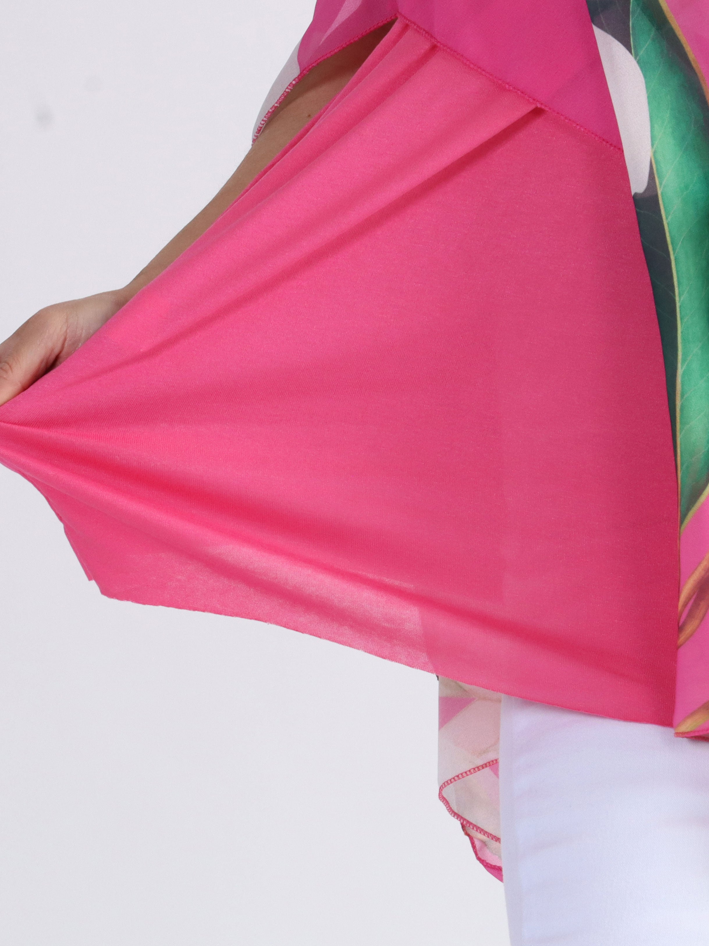 Mian - Färgglada plus size tunika med chiffonglager