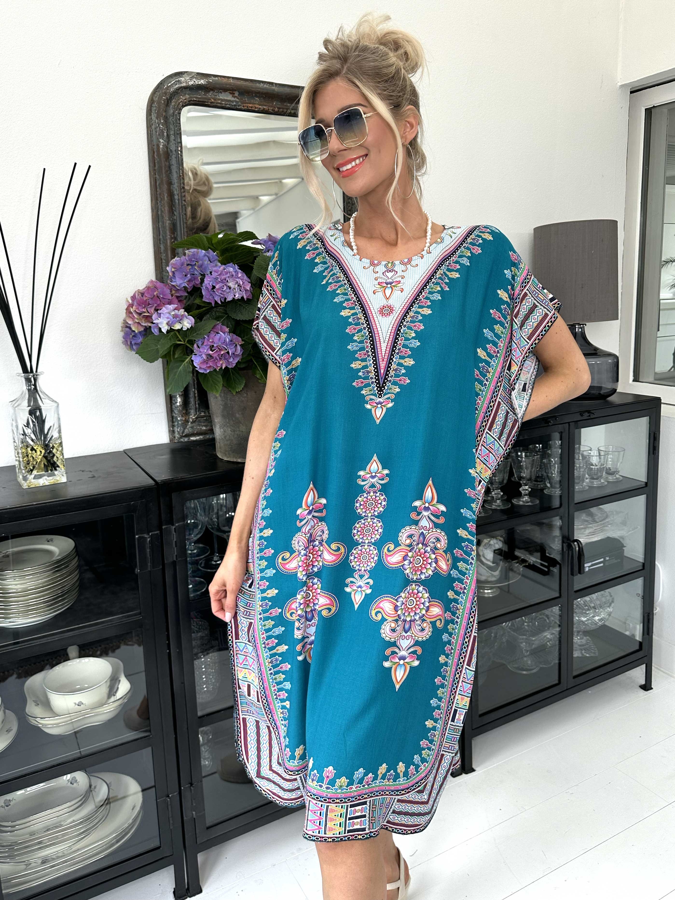 Mille - Lätt och luftig tunika i färgat mönster - Blue