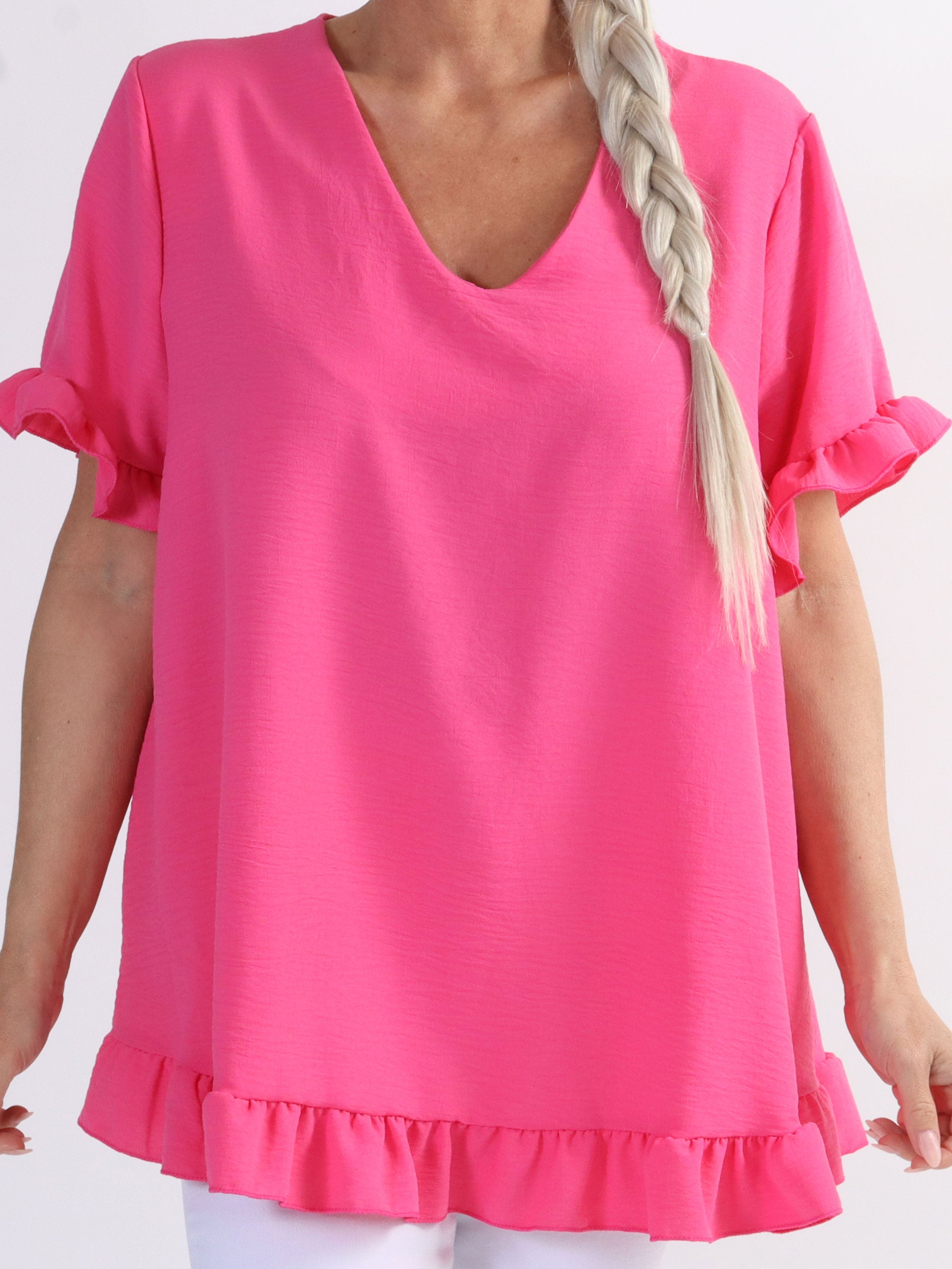 Mio - Söt tunika i stora storlekar med volangkanter