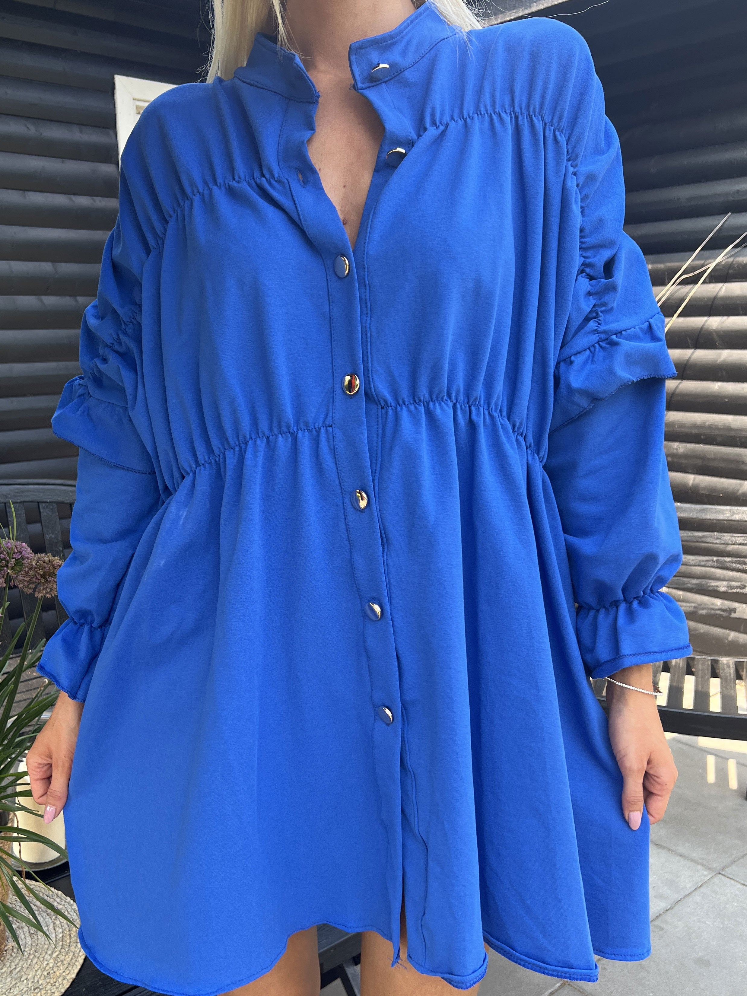 Monica Jersey - Söt joggingklänning med volanger