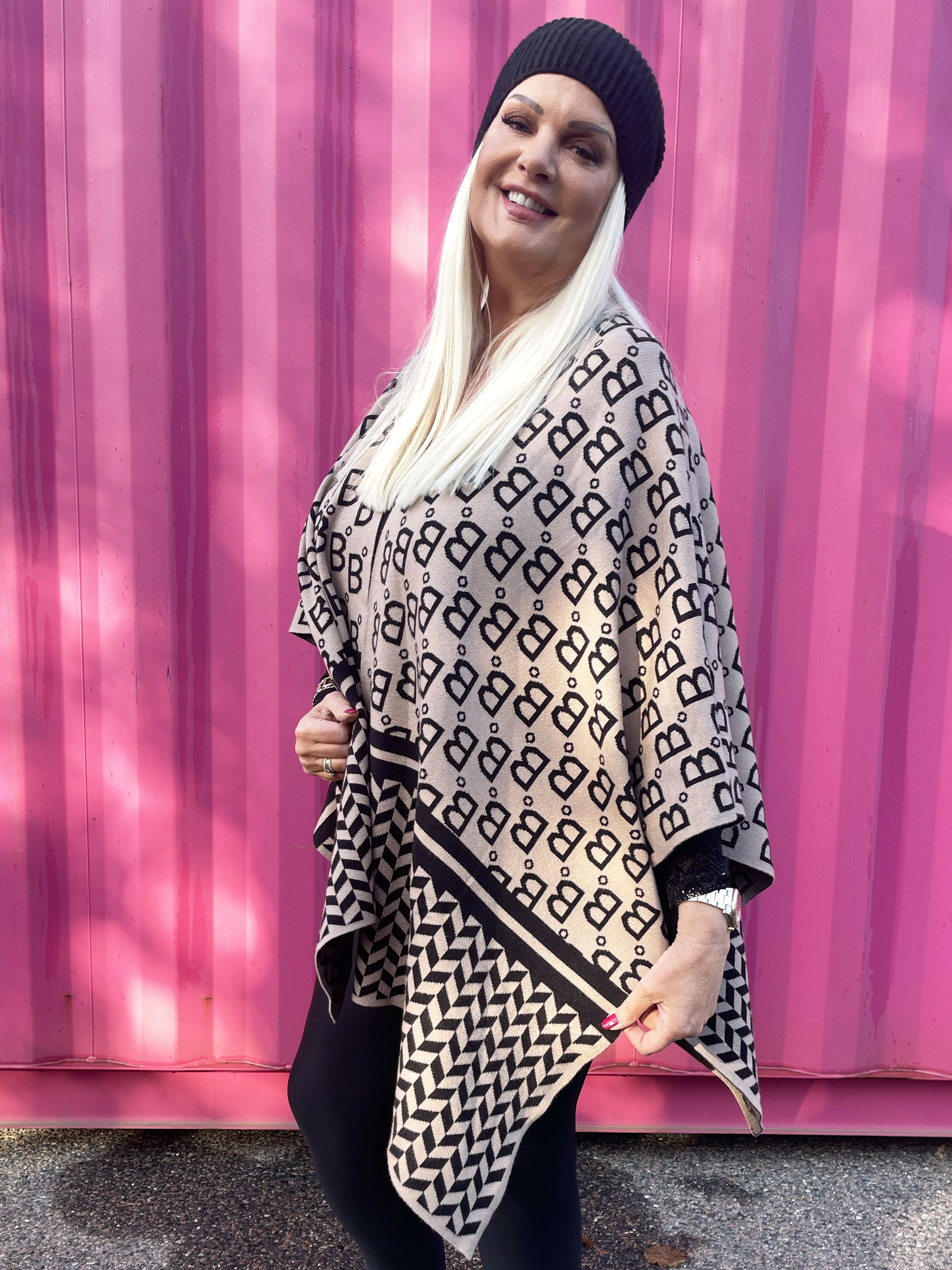 Rosalinde - Mjuk mönstrad stickad sjal