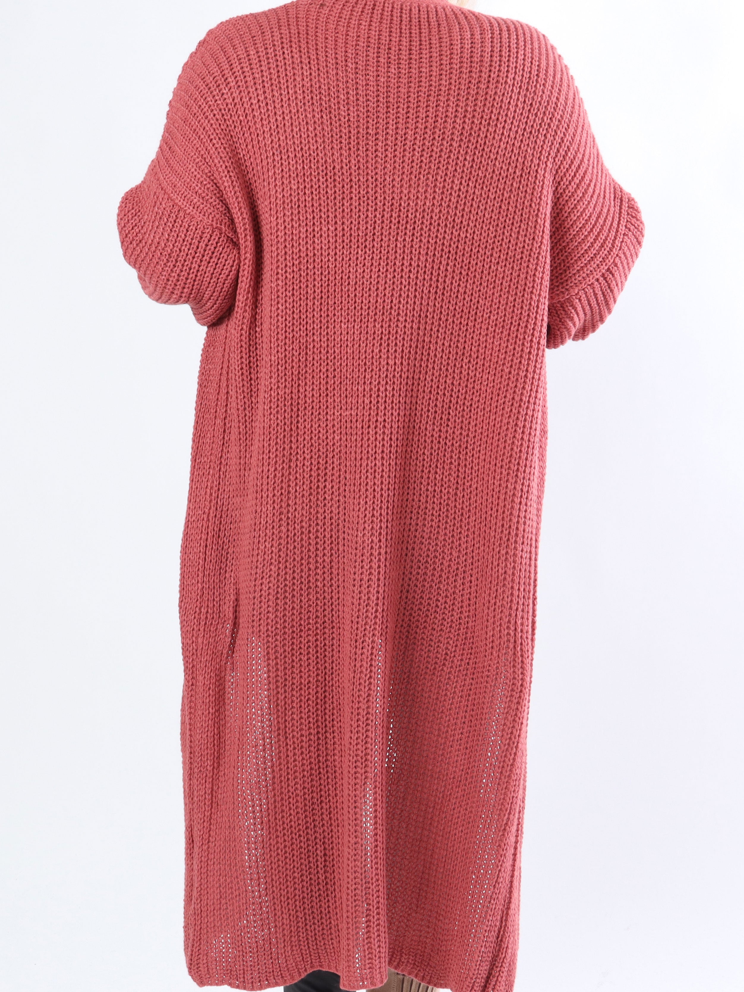 Sally - Stickad plus size kofta med ballongärmar