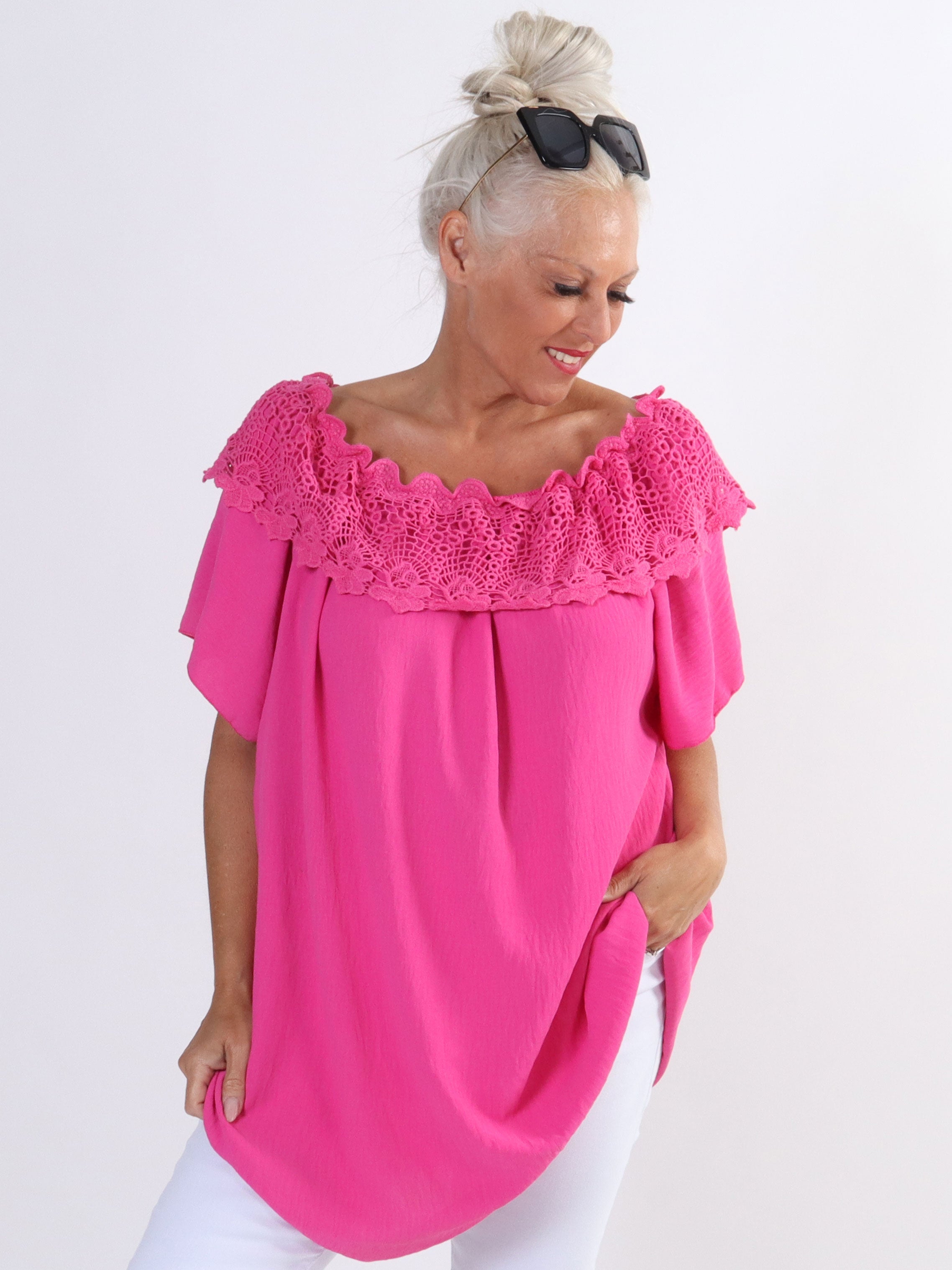 Sydney - Söt tunika i plus size med broderier