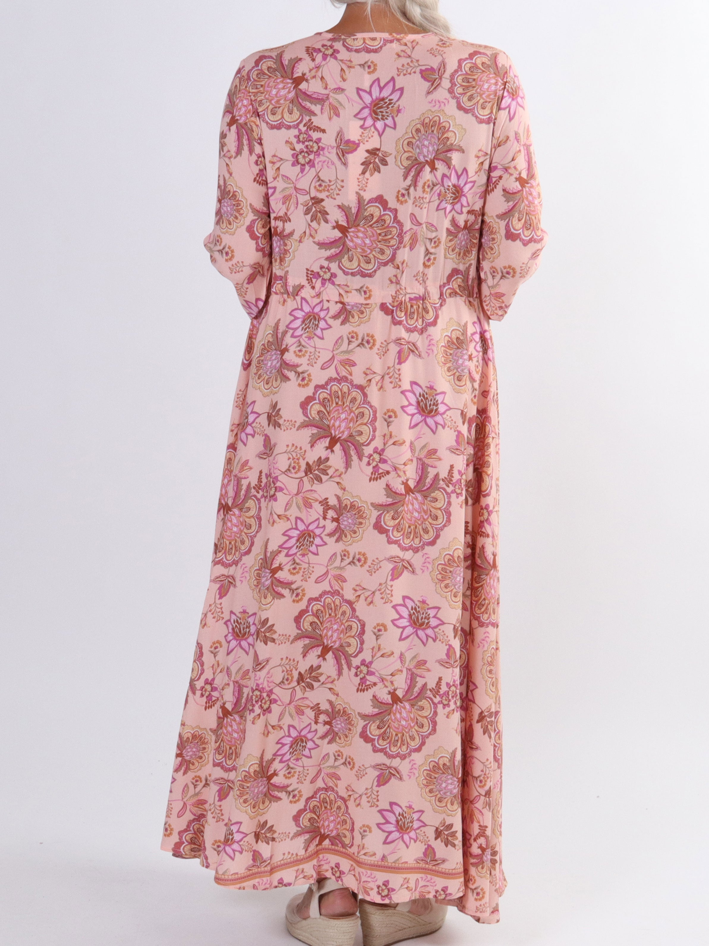 Victoria - Lång sommarklänning med knytband i midjan