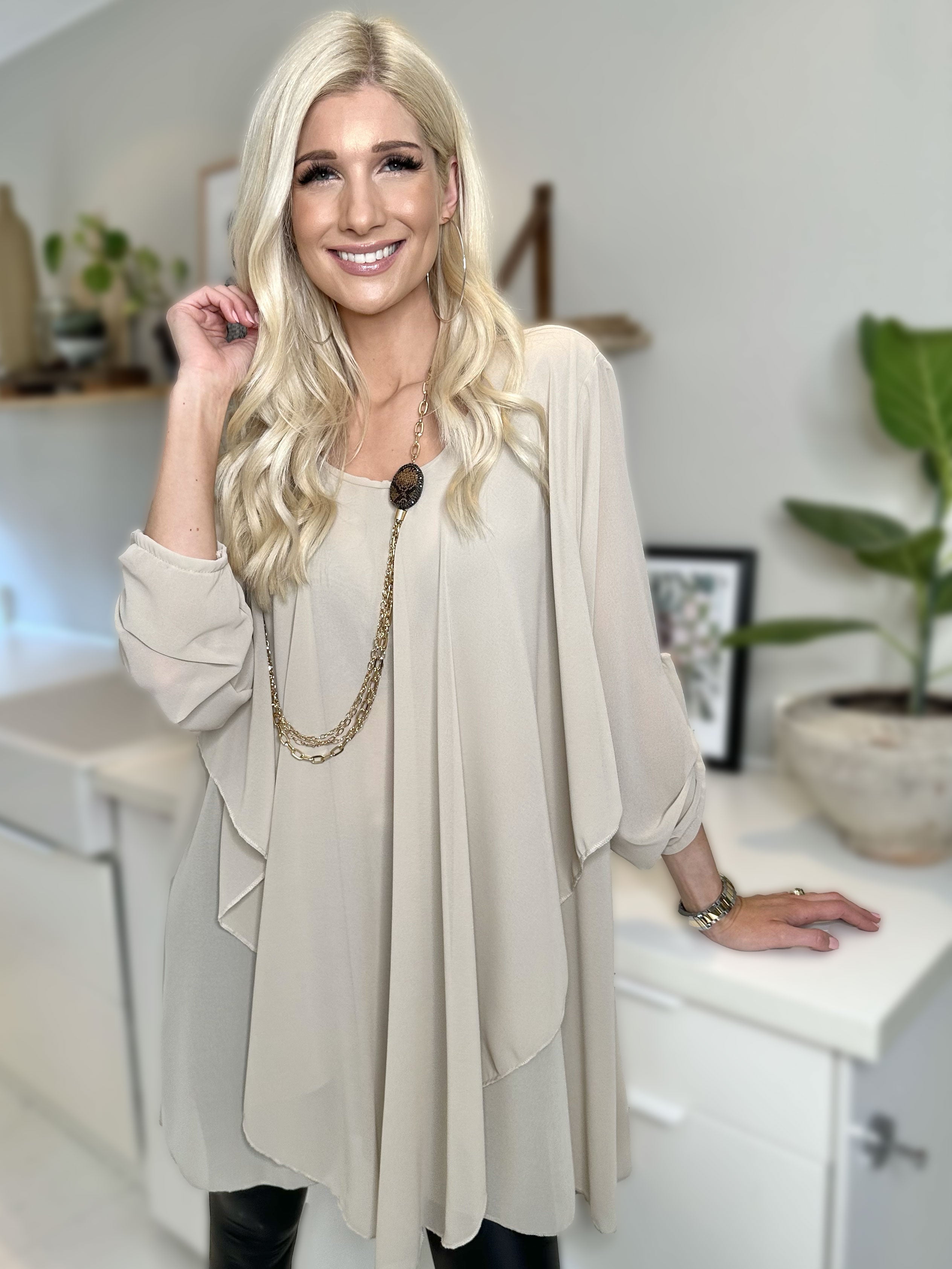 Wanda long sleeve - Tunica klänning i chiffong - Black